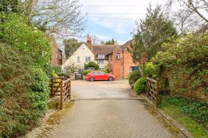 Photo 12- click for photo gallery